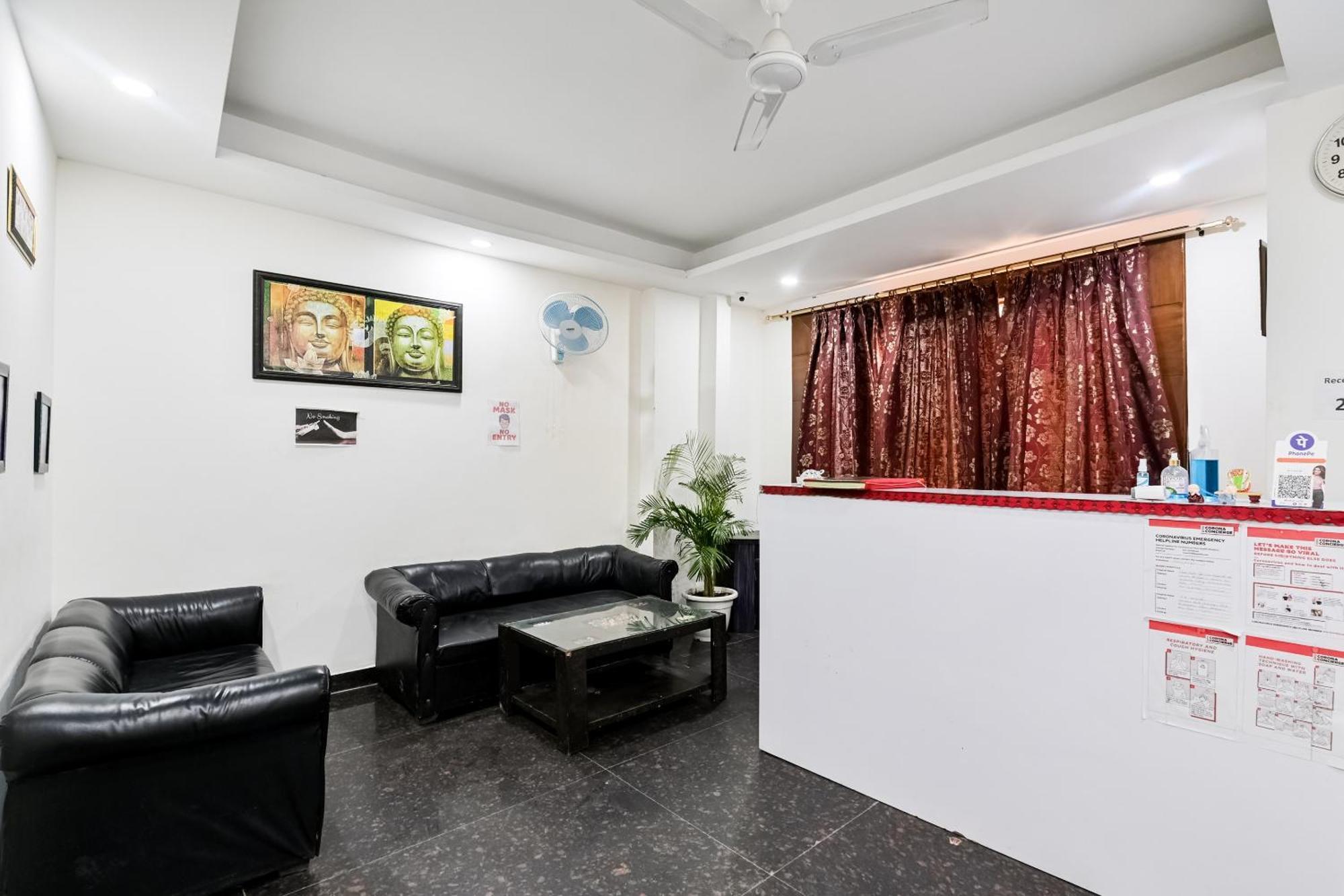 Hotel O Premium Chhatarpur *